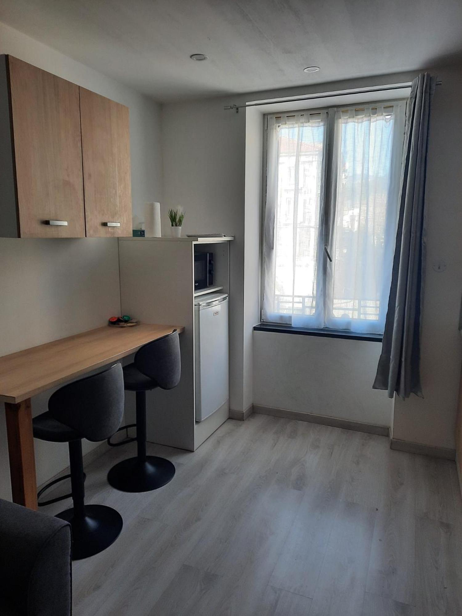 Appartement Equipe Saint-Julien-Molin-Molette Екстериор снимка